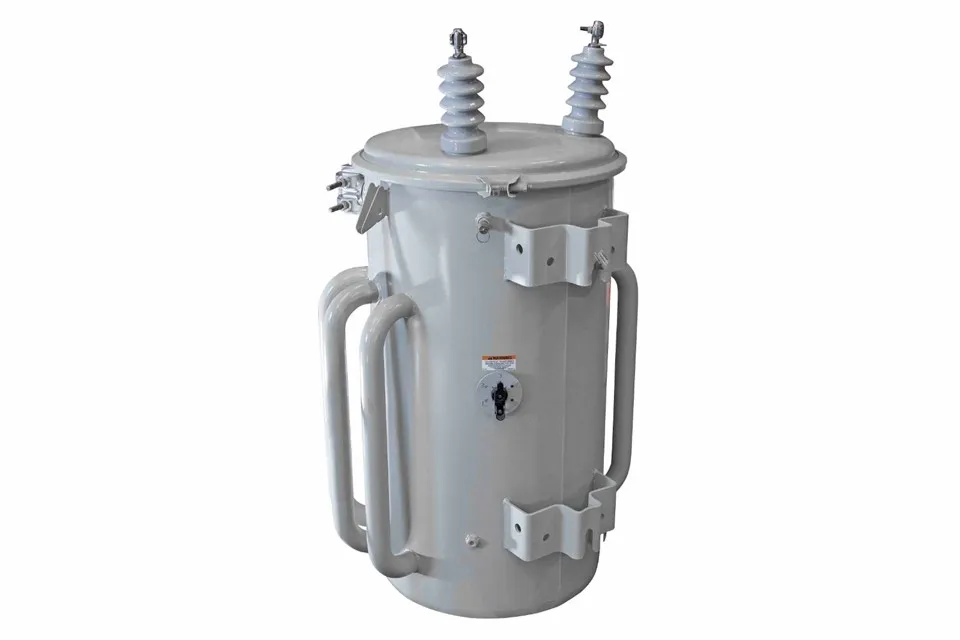 Three Phase Pole Mounted Transformer (2)